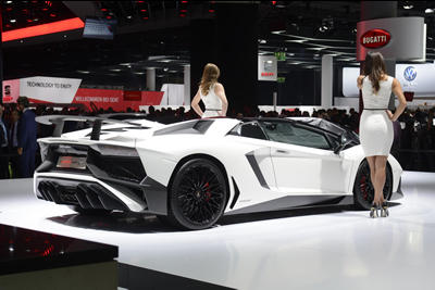 Lamborghini Aventador LP750-4 Superveloce Roadster